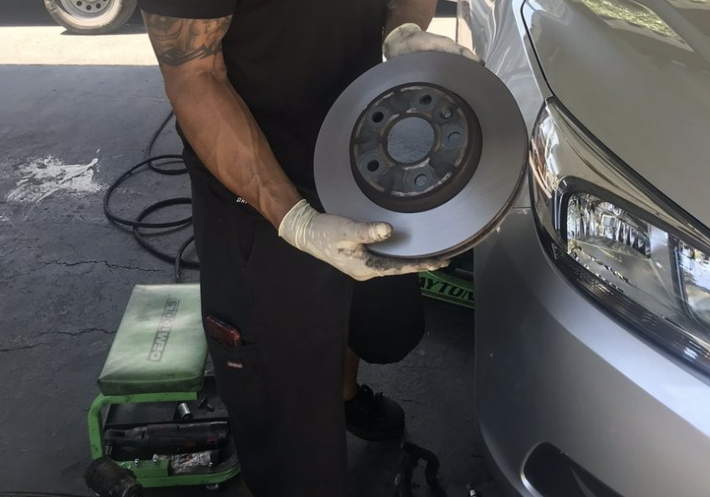 Mobile-brake-service this image show mobile car brake repair in Mobile, AL